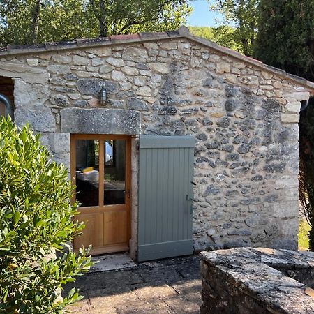 Bergerie Bed & Breakfast Montjustin Exterior foto