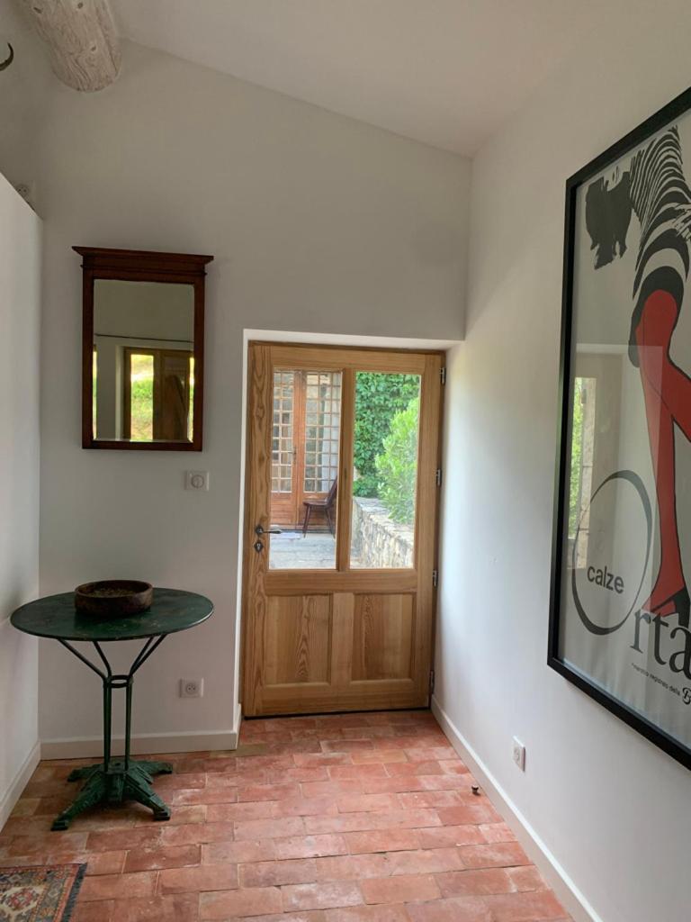 Bergerie Bed & Breakfast Montjustin Exterior foto